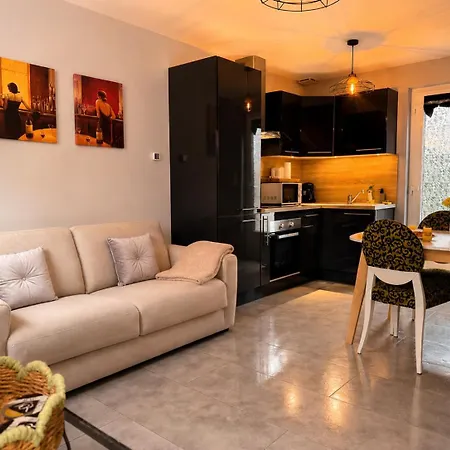 La Maison De La Sejour Cosy Proche *